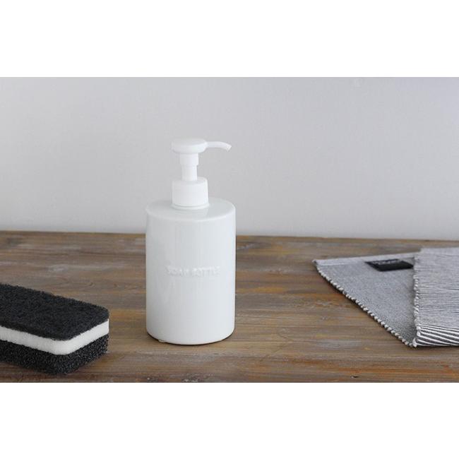 ロロ サークルソープボトル 300ml 食器洗剤 詰め替えボトル ナチュラル雑貨 ハンドソープ 詰め替え用ボトル 容器 おしゃれ 白 ソープ ディスペンサー 1069 Csb3 カジタノ 収納 洗濯 掃除 家事の店 通販 Yahoo ショッピング