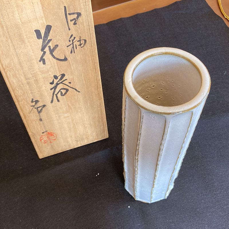 清水卯一 白釉 花器 陶磁器 花瓶 白釉（はくゆう） 陶器 骨董品 工芸品