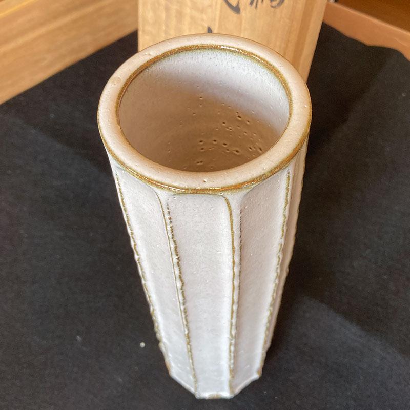 清水卯一 白釉 花器 陶磁器 花瓶 白釉（はくゆう） 陶器 骨董品 工芸品