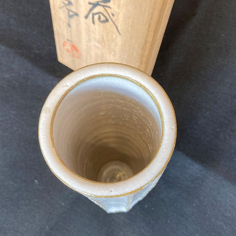 清水卯一 白釉 花器 陶磁器 花瓶 白釉（はくゆう） 陶器 骨董品 工芸品