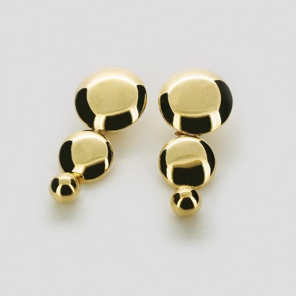 K18 イエローゴールド イヤリング 日本製