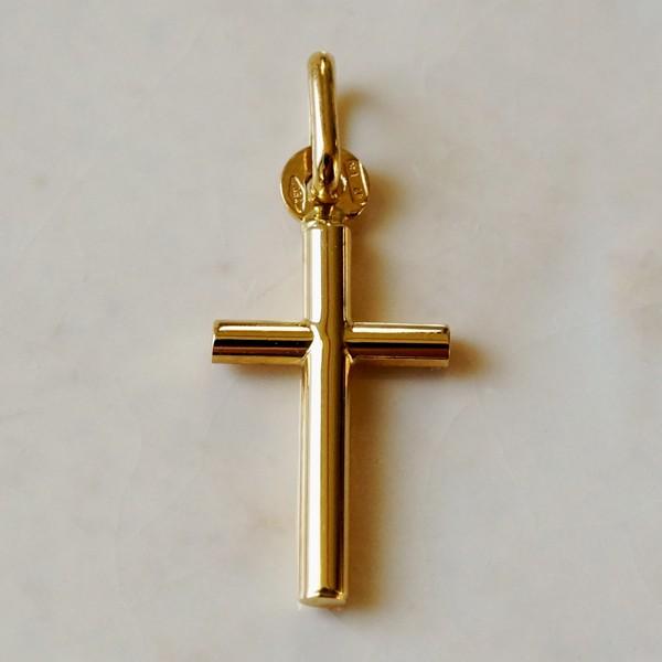 UNOAERRE（ウノアエレ） K18 イエローゴールド クロス ペンダント