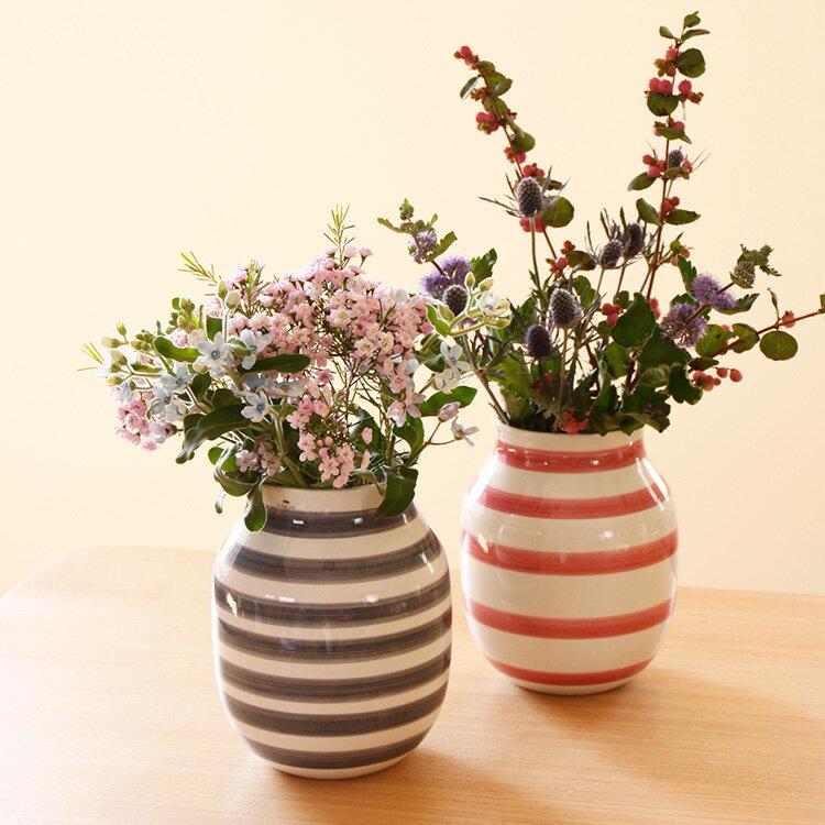 ケーラー Kahler オマジオ ベース 0mm 花瓶 花器 フラワーベース 花 インテリア 陶器 デンマーク ボーダー ブラック グレー ローズ B 楽しいインテリア北欧雑貨店 Kakko 通販 Yahoo ショッピング