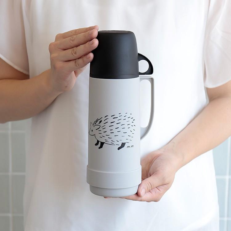 松尾ミユキ ウォーターボトル M かわいい おしゃれ 水筒 マイボトル マイ水筒 ボトル コップ 500ml 蓋付き コップ付き 取手付き 保冷 保温 B81mm097 楽しいインテリア北欧雑貨店 Kakko 通販 Yahoo ショッピング