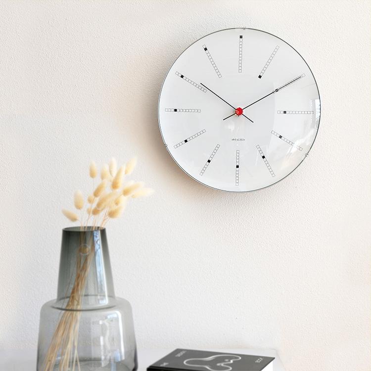 掛け時計 290mm 壁掛け時計 デザイン モダン おしゃれ シンプル かわいい リビング ダイニング 送料無料 バンカーズ Bankers アルネヤコブセン Arne Jacobsen B 楽しいインテリア北欧雑貨店 Kakko 通販 Yahoo ショッピング