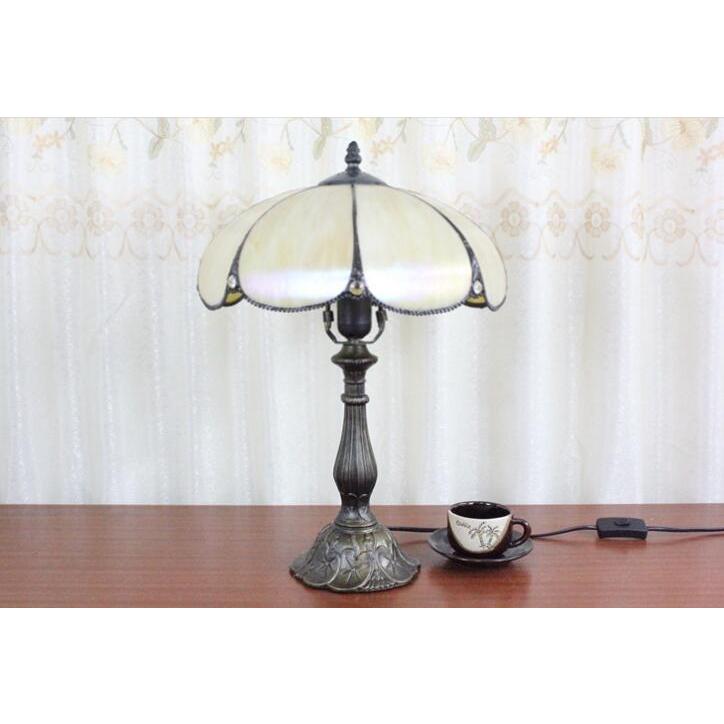 テーブルランプ モダン シンプル ガラス テーブルスタンド AC-2004