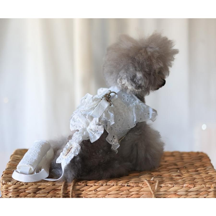 極美品♡フリフリハーネス、フリフリリード kamakuradog（鎌倉DOG） フリルレースハーネス・リード 犬の服 : 鎌倉