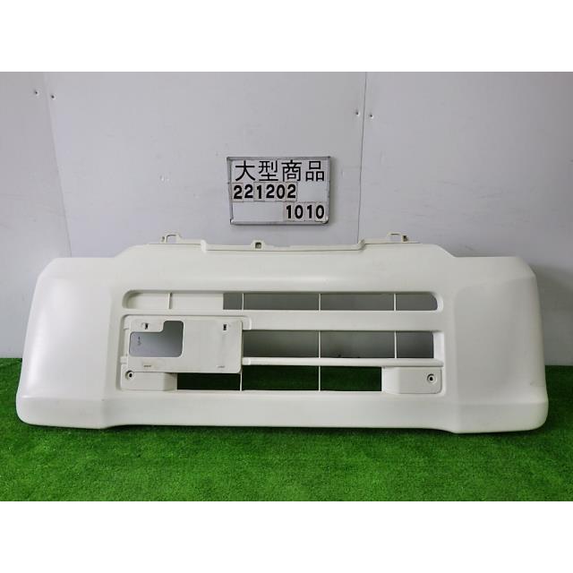 日産クリッパー　フロントバンパー（素地白） NV100クリッパー GBD-U72V フロントバンパー 色/W37 白 62651-6A03H