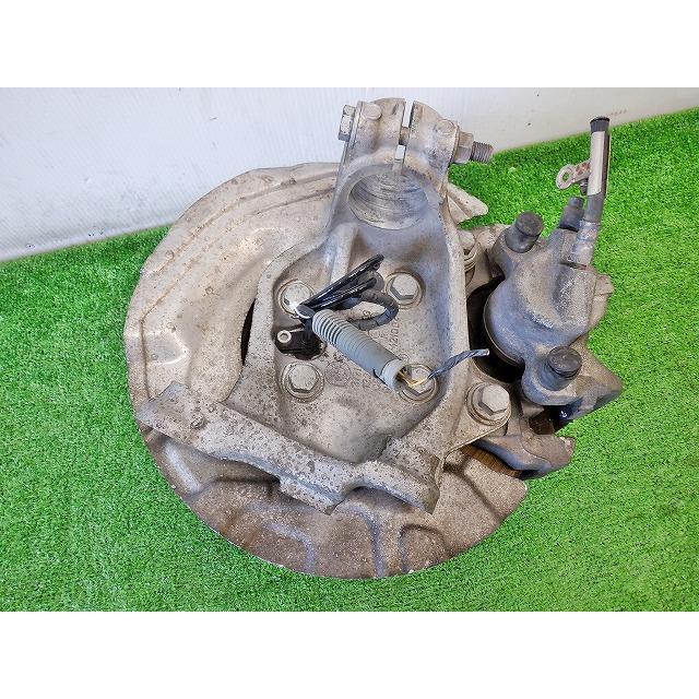 BMW 120I LBA-UC20 右フロントナックルハブASSY    226054     ☆SUS   ★送料無料(沖縄・離島は除く)★の画像