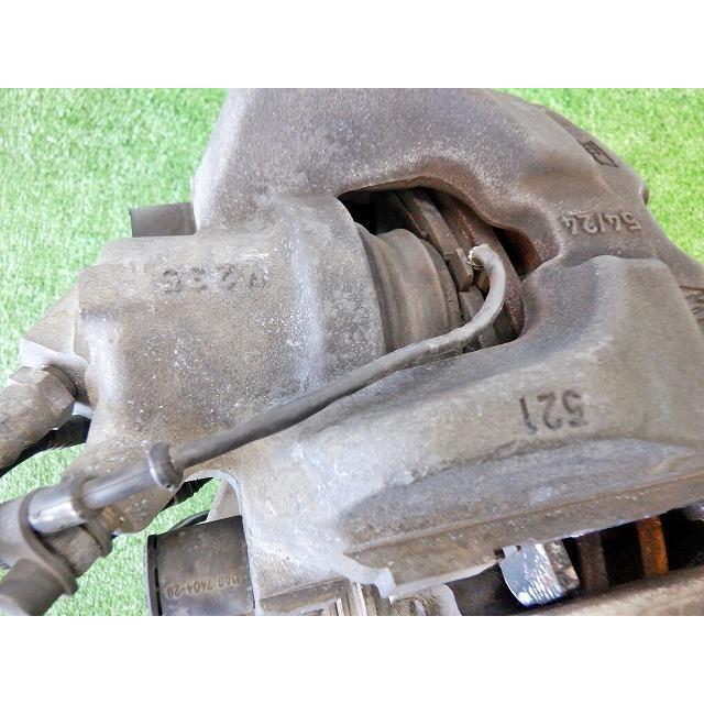 BMW 120I   LBA-UC20 左フロントナックルハブASSY    226054    ☆SUS   ★送料無料(沖縄・離島は除く)★の画像