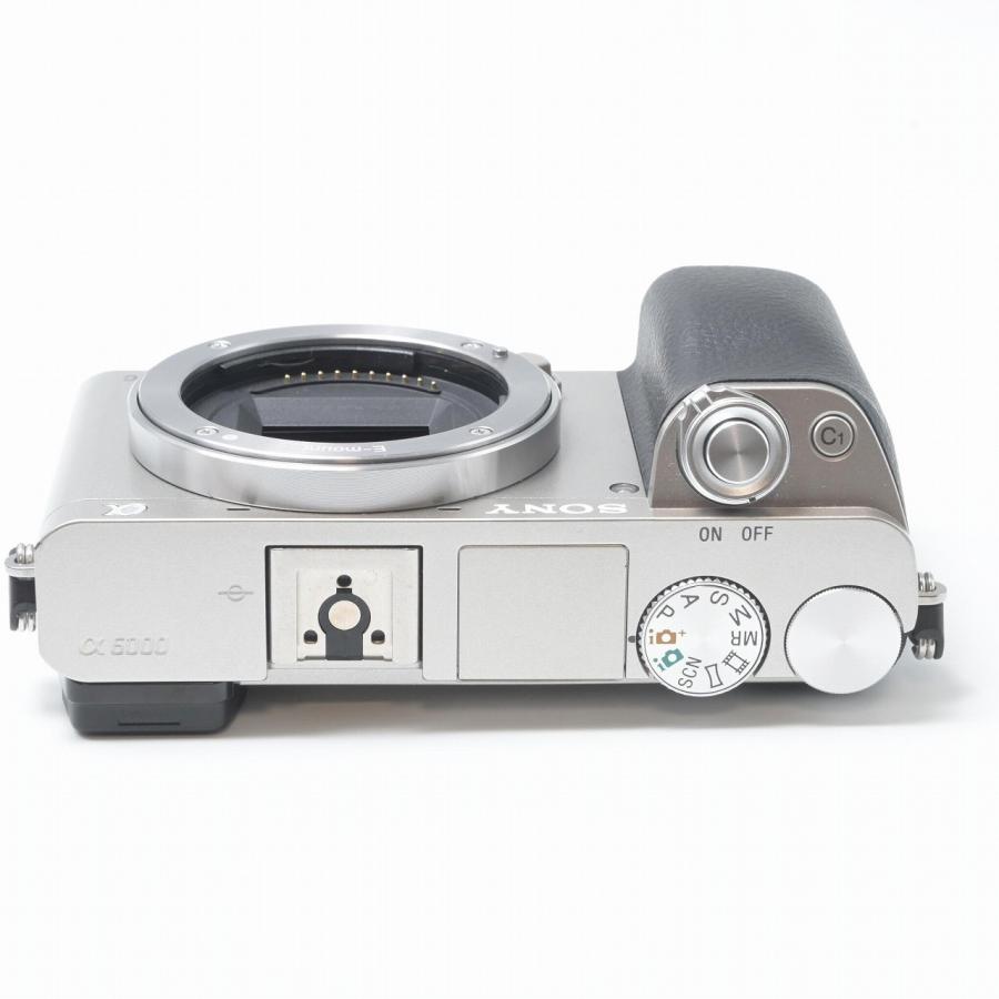 ★極上品★ソニー ミラーレス一眼 α6000 パワーズームレンズキット E PZ 16-50mm F3.5-5.6 OSS シルバー ILCE-6000L S |  | 03
