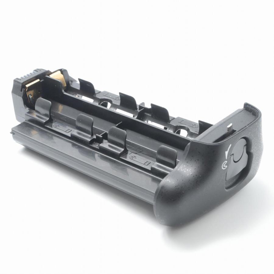 ☆新品級☆Nikon マルチパワーバッテリーパック MB-D15 |  | 05