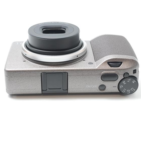 【新品級】RICOH GR III Diary Edition メタリックウォームグレー |  | 03