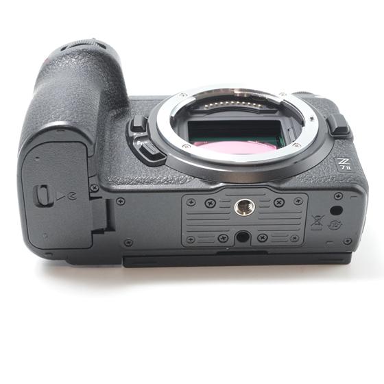 ニコン Nikon Z7II ボディ |  | 04