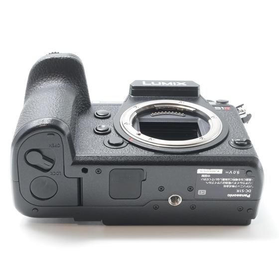 パナソニック Panasonic LUMIX DC-S1R ボディ |  | 05