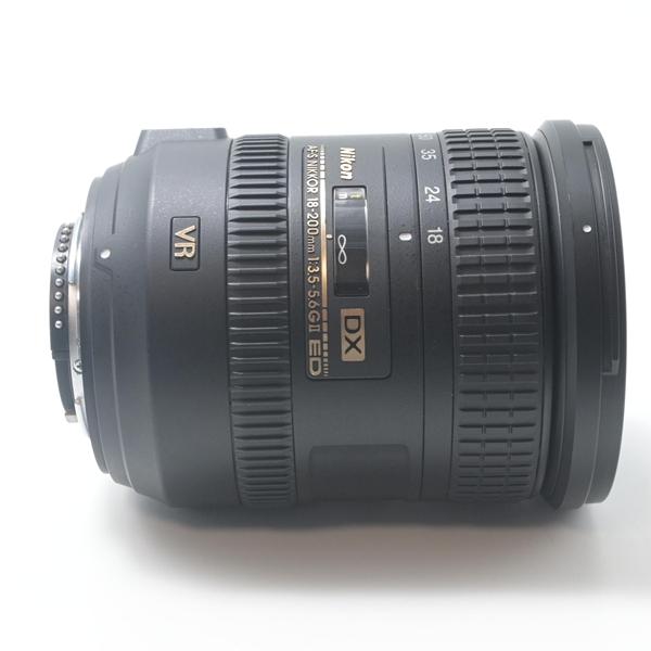 ニコン Nikon AF-S DX NIKKOR 18-200mm f/3.5-5.6G ED VR II |  | 02