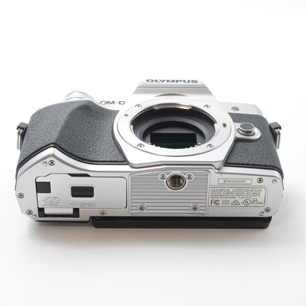 オリンパス OLYMPUS OM-D E-M10 MarkIII EZダブルズームキット