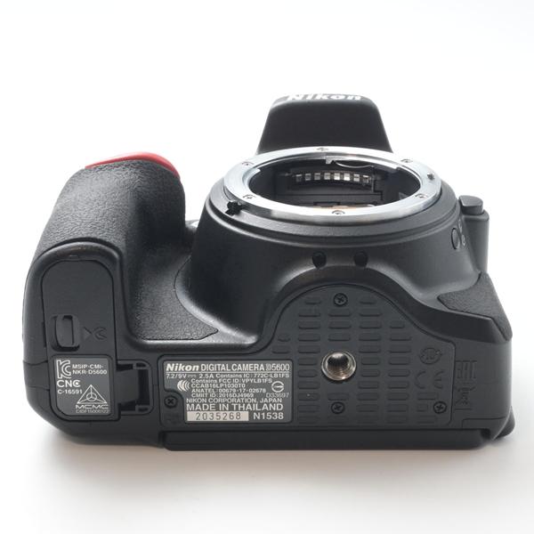 ニコン Nikon D5600 標準レンズキット AF-P 18-55 VR付属 |  | 04