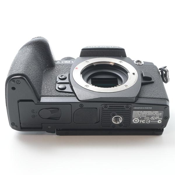 オリンパス OLYMPUS OM-D M1 ボディ ブラック |  | 04