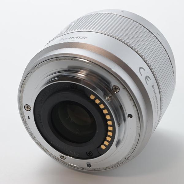 パナソニック Panasonic LUMIX G 25mm/ F1.7 ASPH. H-H025-S |  | 02