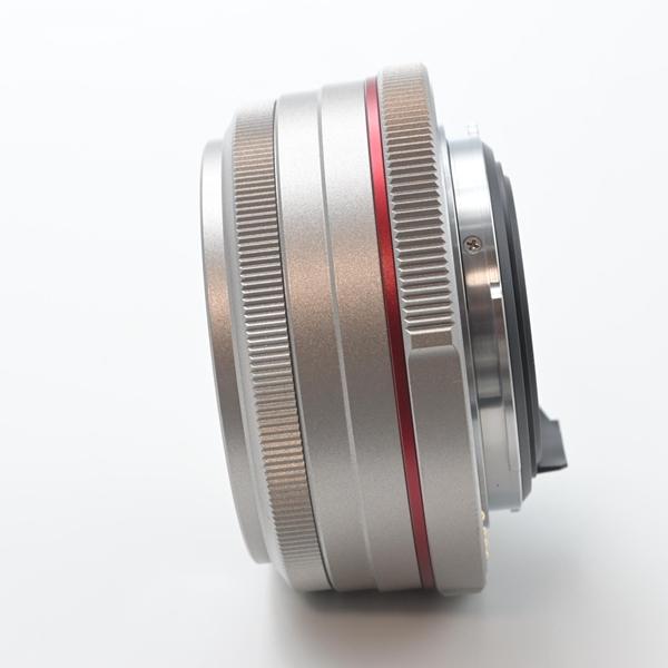 ペンタックス PENTAX HD PENTAX-DA 70mmF2.4 Limited シルバー |  | 04