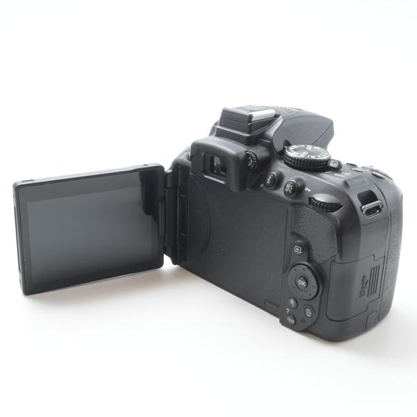 ニコン Nikon D5300 18-55mm VR II レンズキット |  | 05