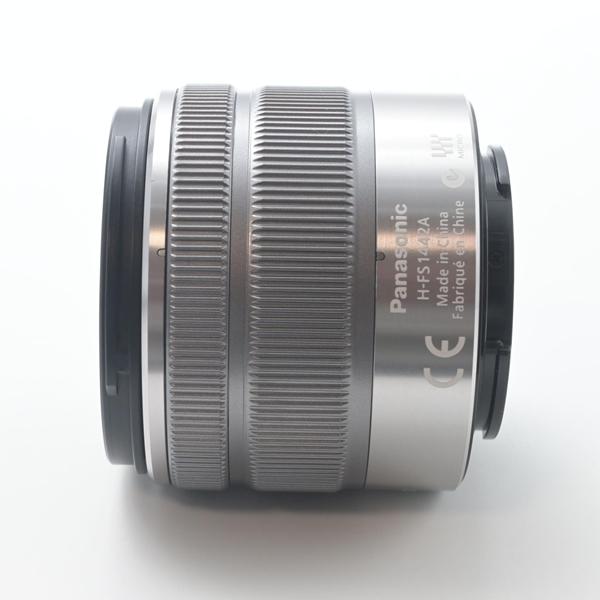 パナソニック Panasonic LUMIX G VARIO 14-42mm/F3.5-5.6 II H-FS1442A-S[美品-] |  | 04