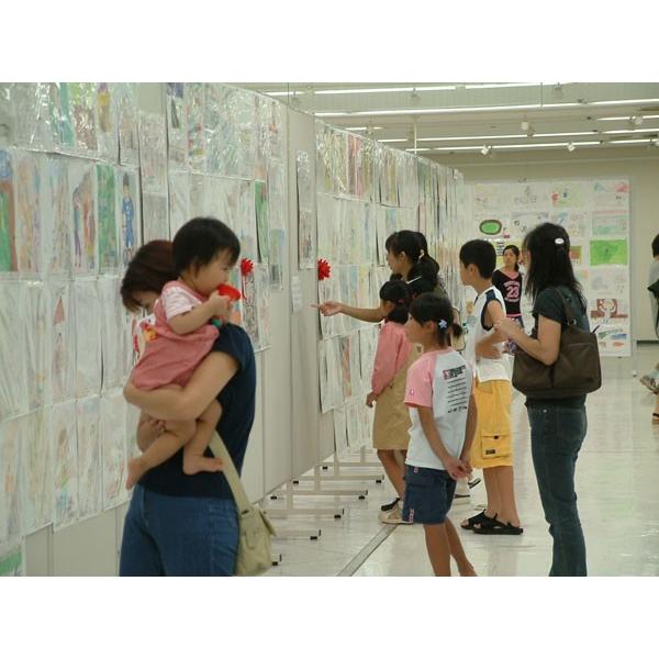 ジャバラ画用紙展示用台紙(8つ切り)・ホワイト |  | 06