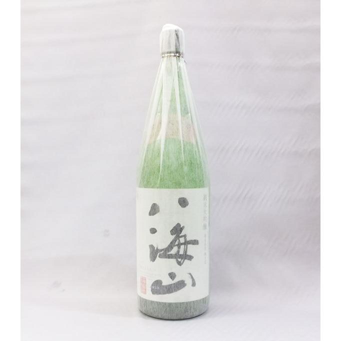 八海山 純米大吟醸 1800ml 日本酒（2023年11月）｜kamigataichiba