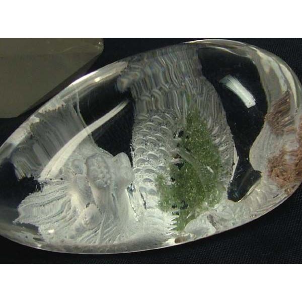 ガーデンクォーツ 立体龍玉トップ53mm（a1）