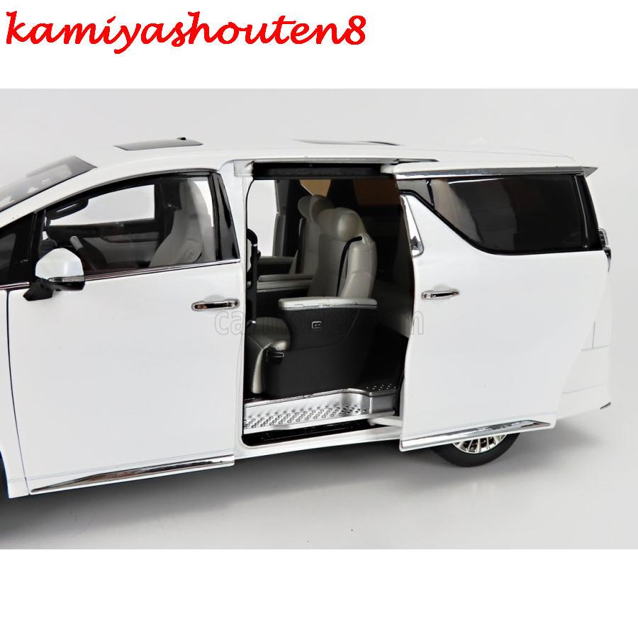 TOYOTA　ヴェルファイア　1/18スケール(海外製) Amazon.co.jp: モデルカーのおもちゃ 1:18 トヨタ ヴェル