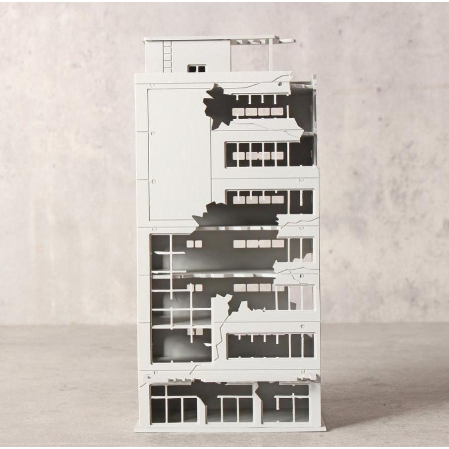 ジオラマ 鉄道模型 建物 廃墟ビル 組み立て 未完成品 1/150 N ジオラマ 鉄道模型 建物 廃墟ビル 組み立て 未完成品 1/150 N