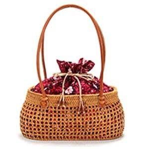 新品未使用Bali島アタ かごバッグ 花柄巾着 アタバッグ かごバッグ 丸底 巾着 和柄 花柄 ミニサイズ