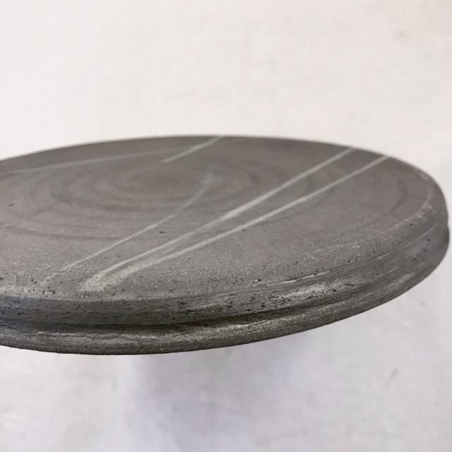 NO420 長皿　丸紋　切込焼・須恵焼 須恵器」リバーシブル丸皿(中)/津軽金山焼 金山焼 陶器 日本製 手作り