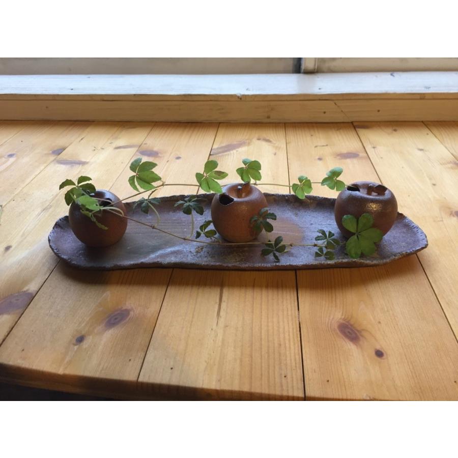 ○りんご豆花入/津軽金山焼 金山焼 りんごの形 豆花入 花入れ ○りんご豆花入/津軽金山焼 金山焼 りんごの形 豆花入 花入れ