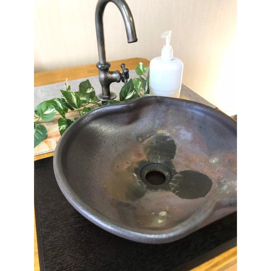 りんご手洗い鉢 津軽金山焼 金山焼 陶器 日本製 手作り プレゼント 贈り物 お祝い おしゃれ 器 焼締 林檎 洗面所 手洗い場 5 2367a 津軽金山焼オンラインショップ 通販 Yahoo ショッピング