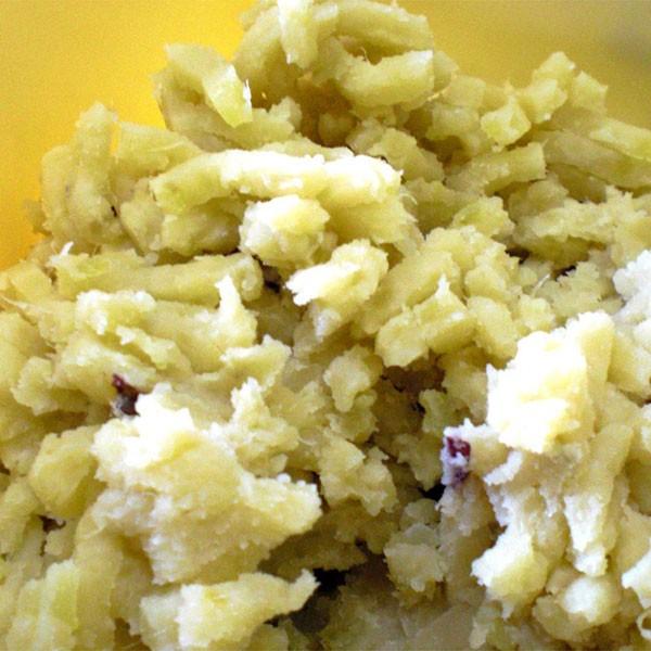 ≪よもぎ万頭 のと屋≫石川県産 五郎島金時使用 浮月（うきづき） 10個入【期間限定 さつまいも いもあん ココナッツパウダー お取寄せ 通販】 |  | 05