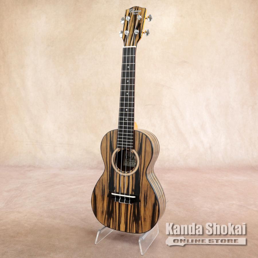 Ohana Ukuleles ( オハナウクレレ ) CK-150BWE, Black and White Ohana Ukuleles ( オハナウクレレ ) CK-150BWE, Black and White