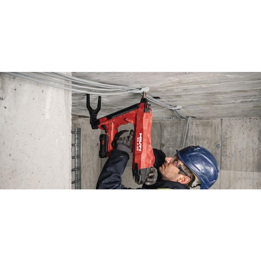 ♭【中古品】ヒルティ HILTI 充電式コンクリートネイラー BX 4-22 バッテリー２つ充電器つき　コンクリートピンおまけでつけています。鋲打機【中古】 BX 4-IF-22充電式 コンクリート ネイラー - 鋲打機 - Hilti Japan