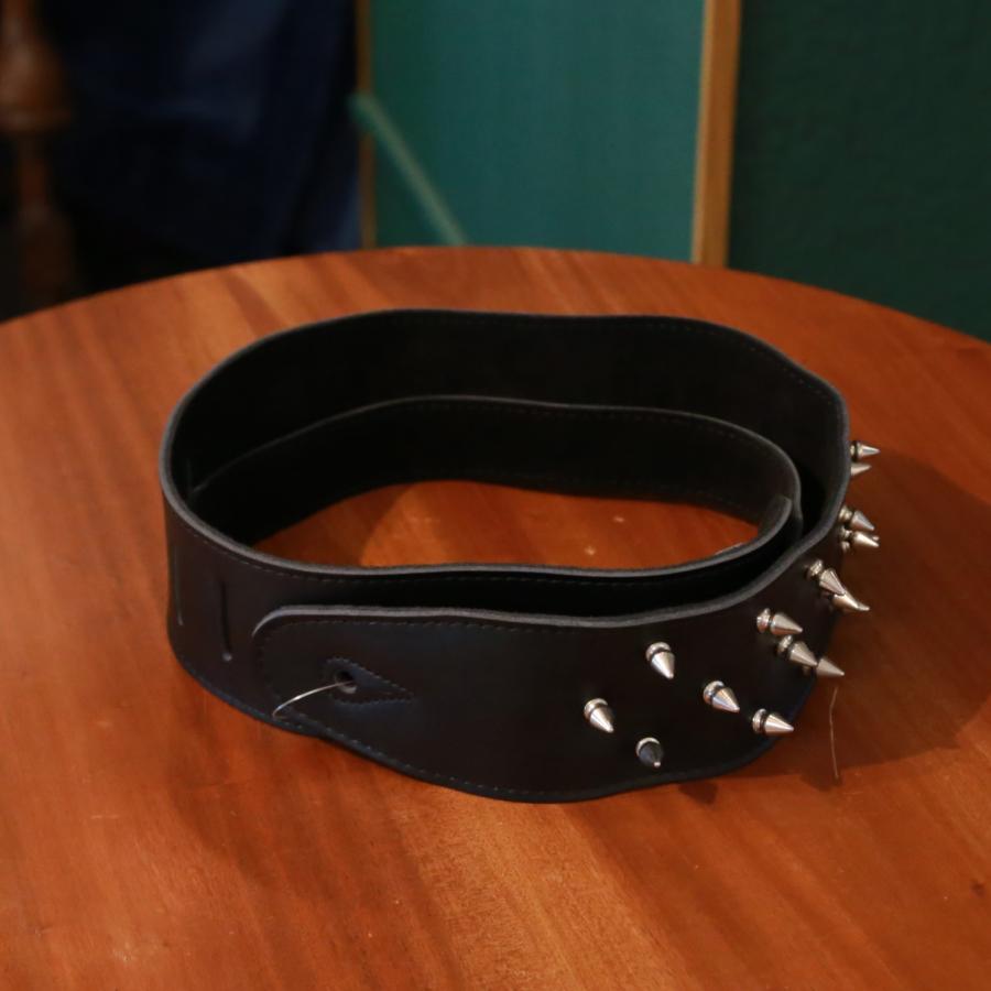 Renegade レネゲード Leather Three Rows of Chrome Studs ギターストラップ ストラップ レザーストラップ スタッズ 鋲 | 