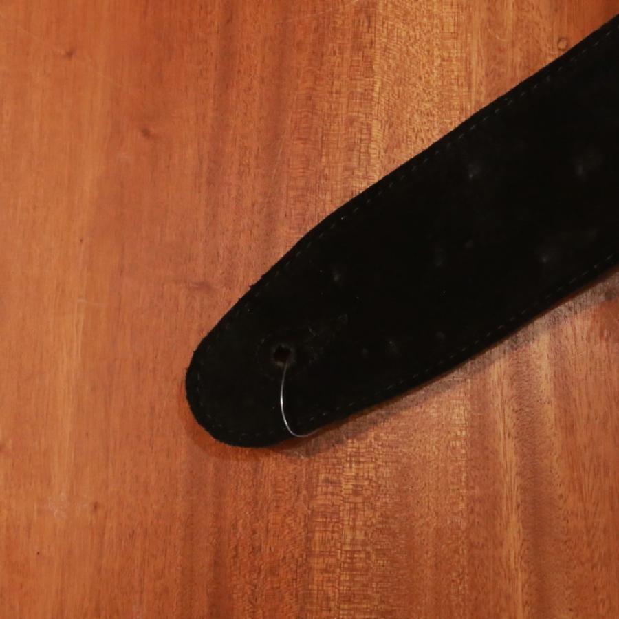 Renegade レネゲード Leather Three Rows of Chrome Studs ギターストラップ ストラップ レザーストラップ スタッズ 鋲 |  | 01