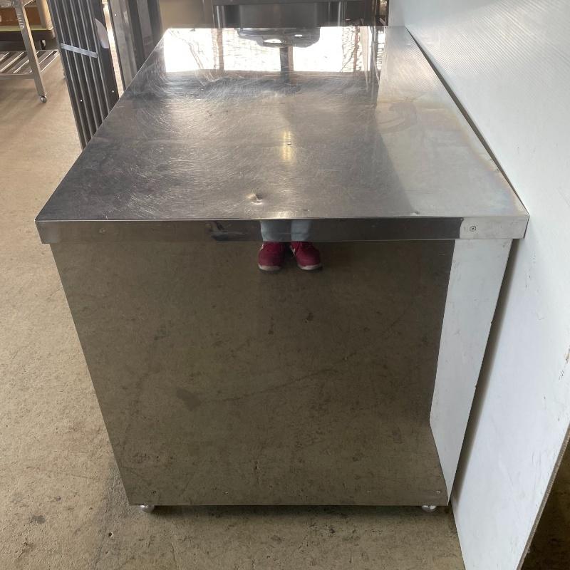 中古】 業務用 ステンレス 作業台 扉付き 幅1170×奥行730×高800mm (No 