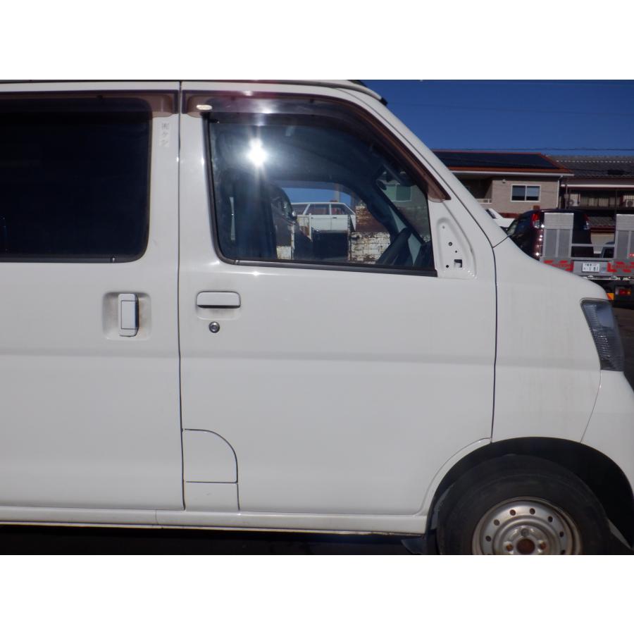 ハイゼットカーゴ S321V フロントドア右 運転席側 管理番号0283530