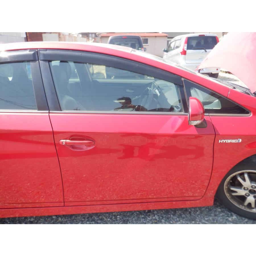 プリウス ZVW30 前期 フロントドア右 運転席側 管理番号0331008 ☆送料 