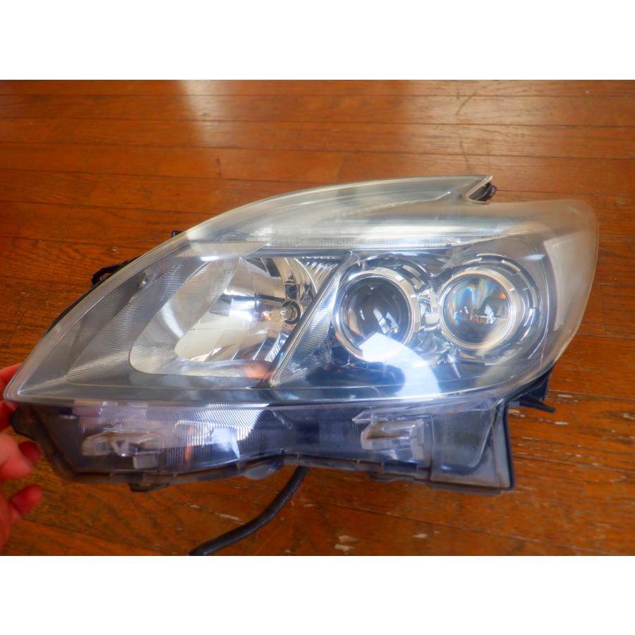 プリウス SツーリングZVW30 後期 セレクション LEDヘッドライト左 助手