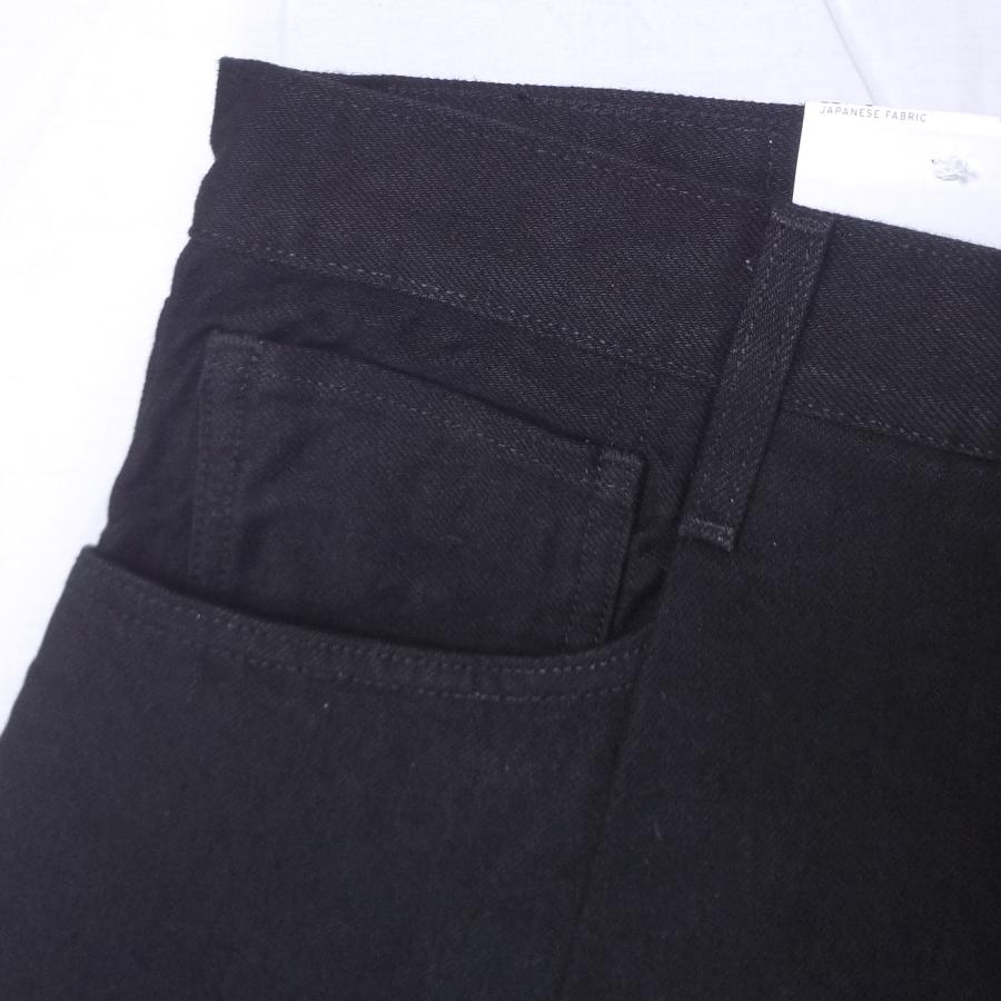 Levi's リーバイス W34インチ WIDE PLEAT CROP ブラックジーンズ Levi's リーバイス W34インチ WIDE PLEAT CROP ブラックジーンズ
