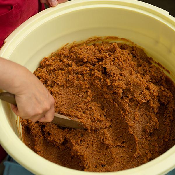 天然醸造カネチョウ味噌 1kg（つぶ）（山形県産大豆・米使用 深瀬善兵衛商店） |  | 04