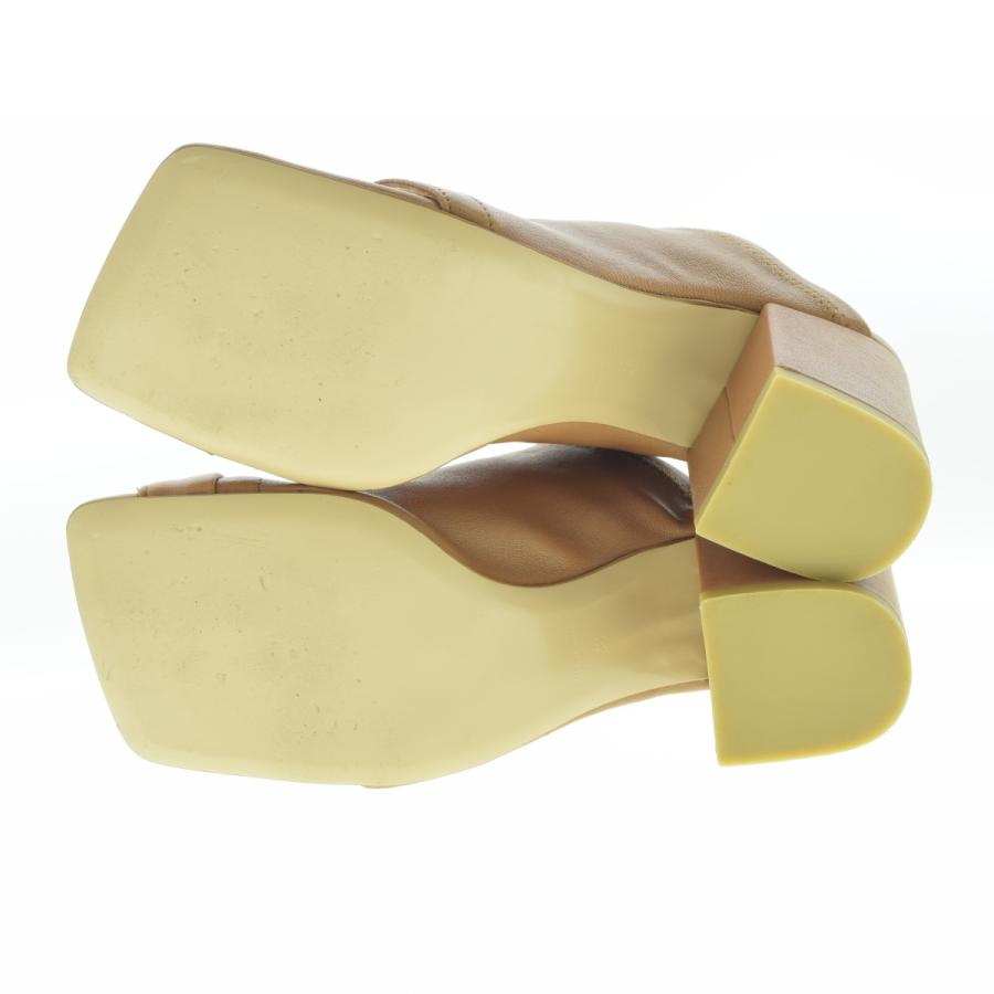 PIPPICHIC ベージュ スエード ミュール新品、未使用 PIPPICHIC STRETCH MULE