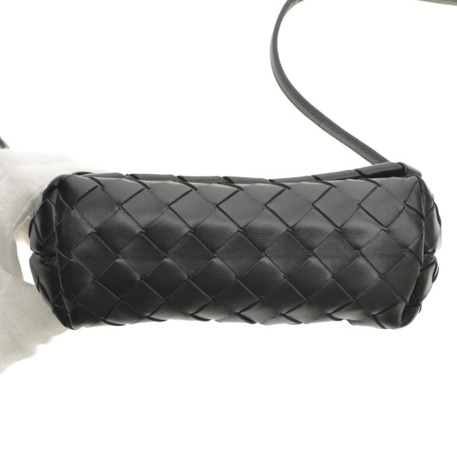 BOTTEGA VENETA（ボッテガ・ヴェネタ） イントレチャート フラップミニ