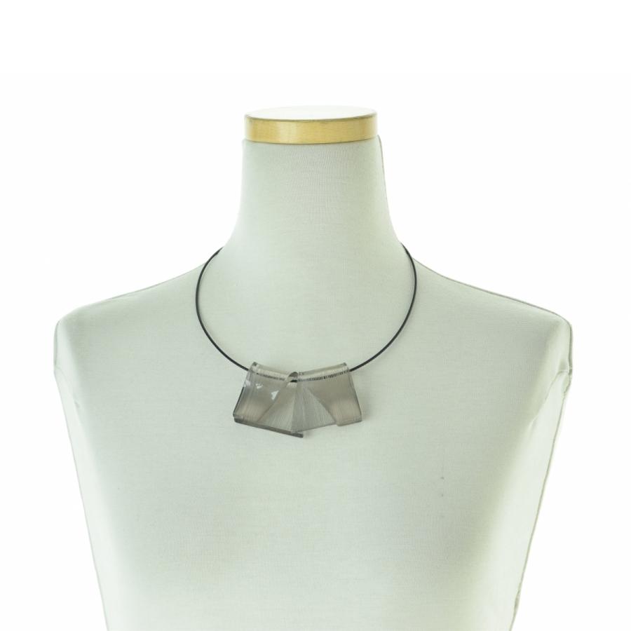 ISSEY MIYAKE / イッセイミヤケ IL21AK714 SQUARE ACCESSORY 
